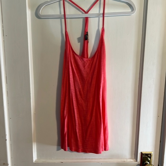 H&M Tops - EUC H&M Basic tank Size medium